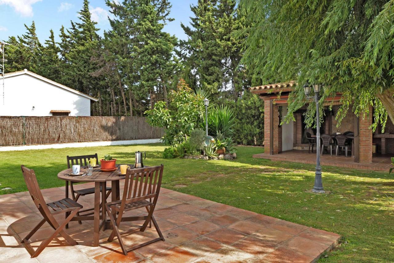 Villa Mendoza Коніль-де-ла-Фронтера Екстер'єр фото